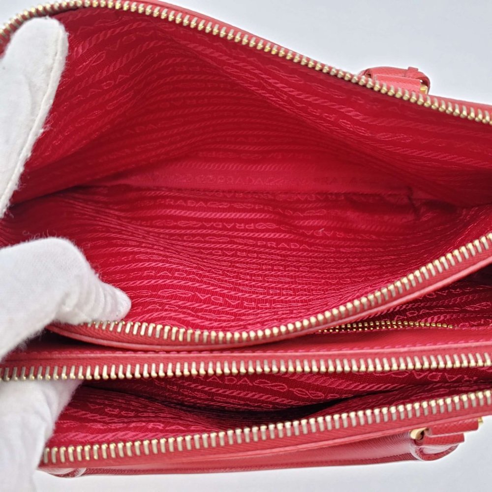 100% Authentic Prada Saffiano Small Red Shoulder Bag - Picture 14 of 16